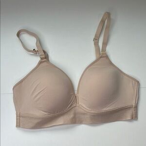 Lively Seamless Nude Bra 34C